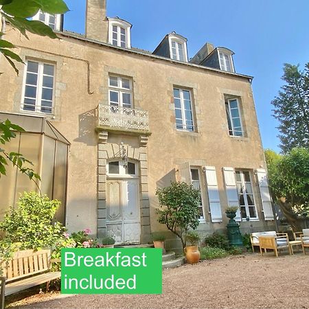 L'Hotel de Hercé Chambre d'Hote Mayenne Exterior foto