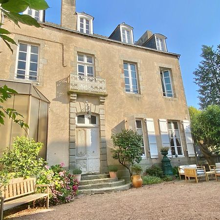 L'Hotel de Hercé Chambre d'Hote Mayenne Exterior foto